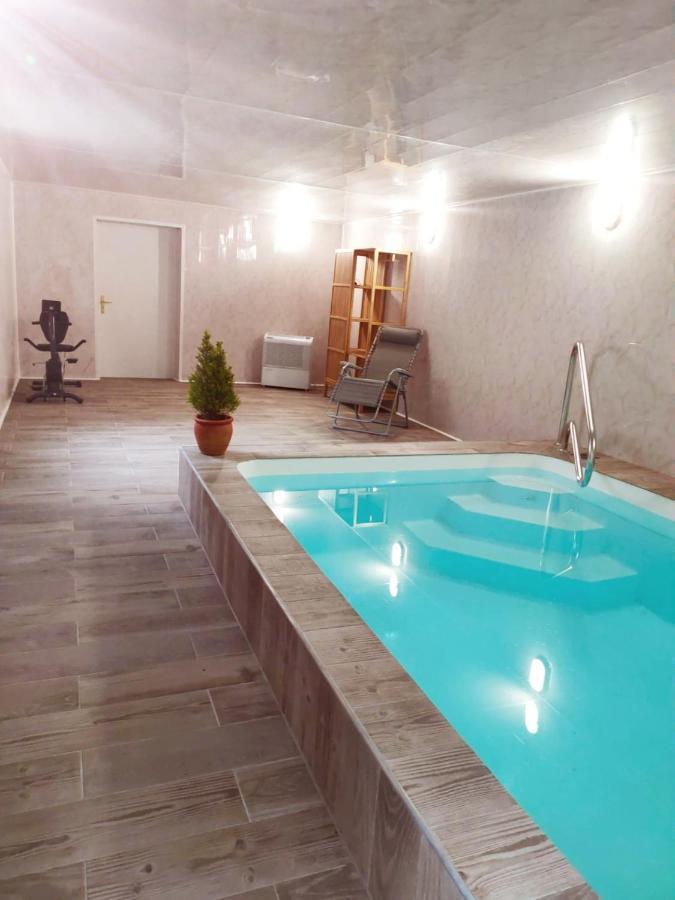 Residence Services Chateau Saint Pierre Oursin Vimont 外观 照片
